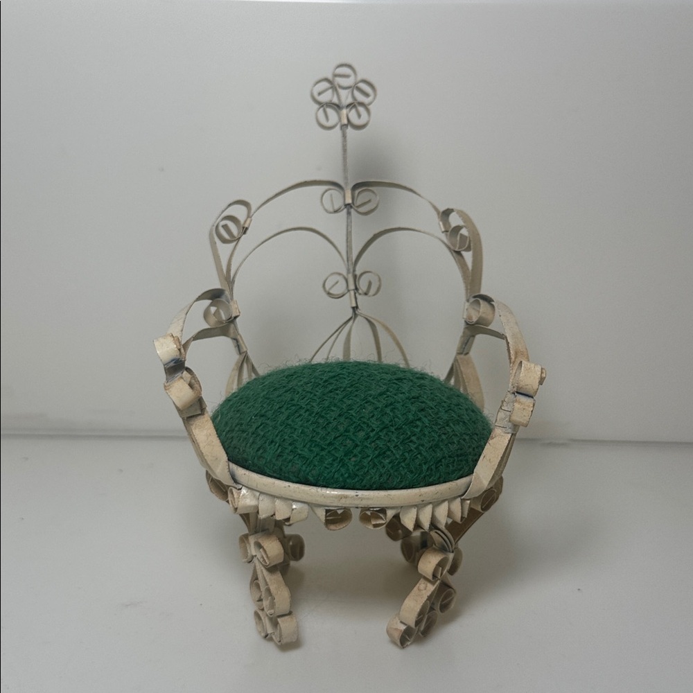 Vintage 70s Tin Can Chair Dollhouse Furniture, Tramp Art